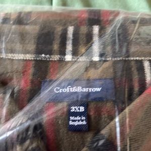 Men’s nice button down dress shirt flannel